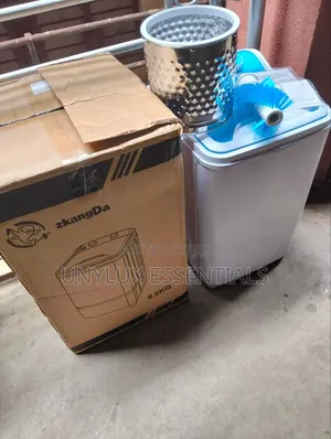 8kg Washing Machine With Shoe Brush and Stainless Spinner