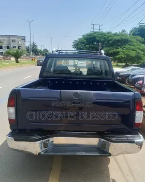 Nissan Frontier 2010 Blue