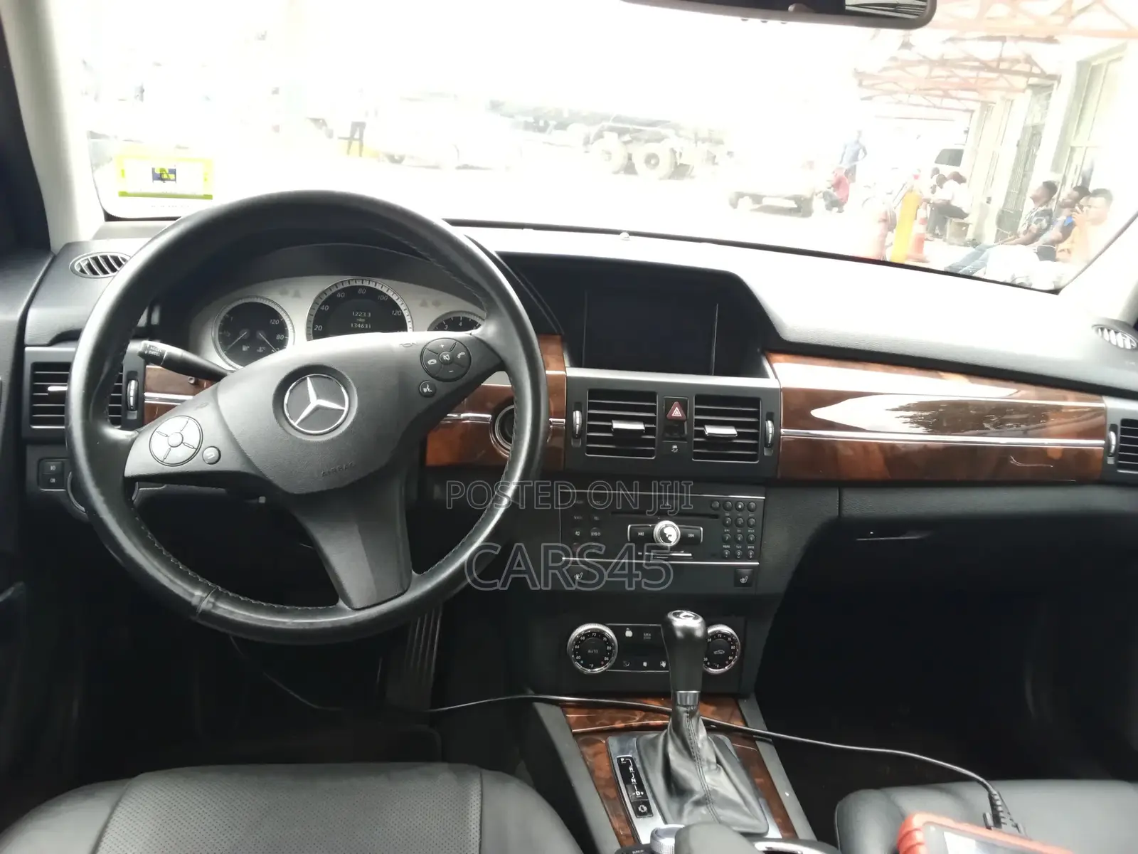 Mercedes-Benz GLK-Class 2011 Silver