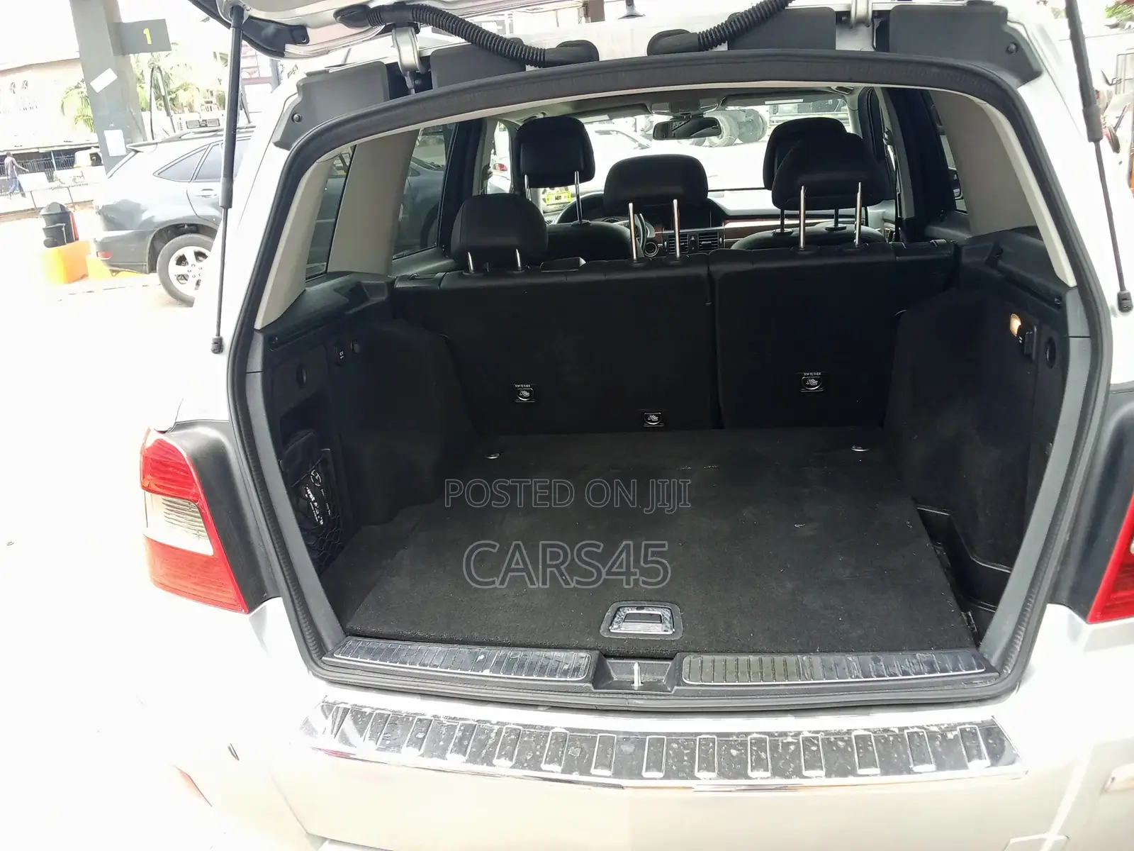 Mercedes-Benz GLK-Class 2011 Silver