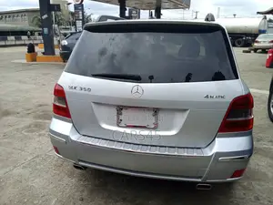 Mercedes-Benz GLK-Class 2011 Silver