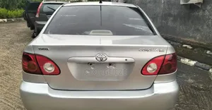 Toyota Corolla 2004 Silver