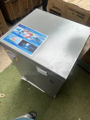 Midea Chest-Type Deep Freezer 142L