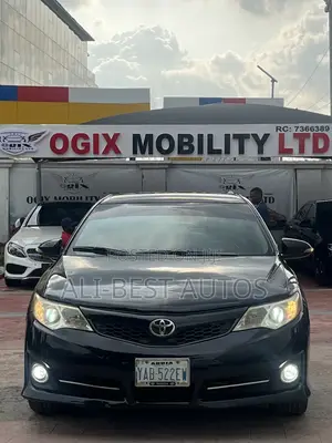 Toyota Camry 2013 Black