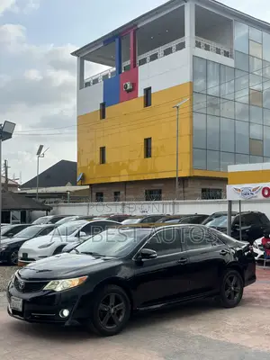 Toyota Camry 2013 Black