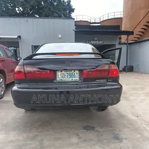 Honda Accord 1999 Black