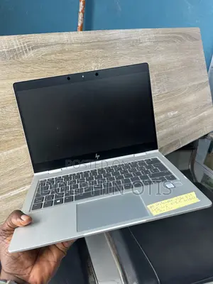 Laptop HP EliteBook 830 8GB Intel Core i5 SSD 256GB