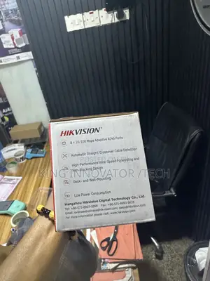 HIKVISION 8port 10/100 Switch