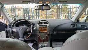Lexus ES 2012 Silver