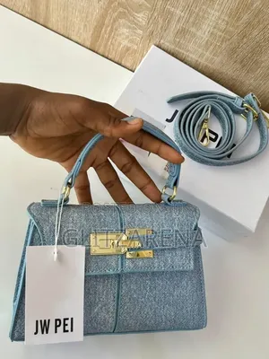 Glitz Arena Accessories