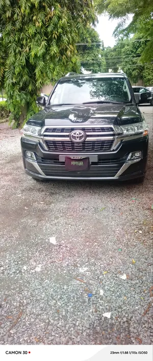 Toyota Land Cruiser 2021 Black