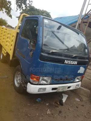 Nissan Cabstar Nigeria Used First Body Petrol