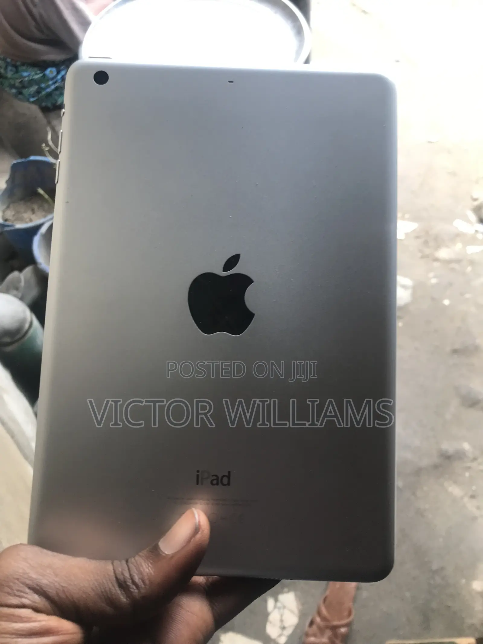 Apple iPad mini 3 64 GB Silver
