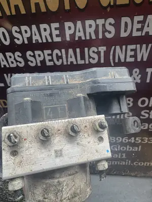 Toyota Hilux Revo 2018 ABS Controller