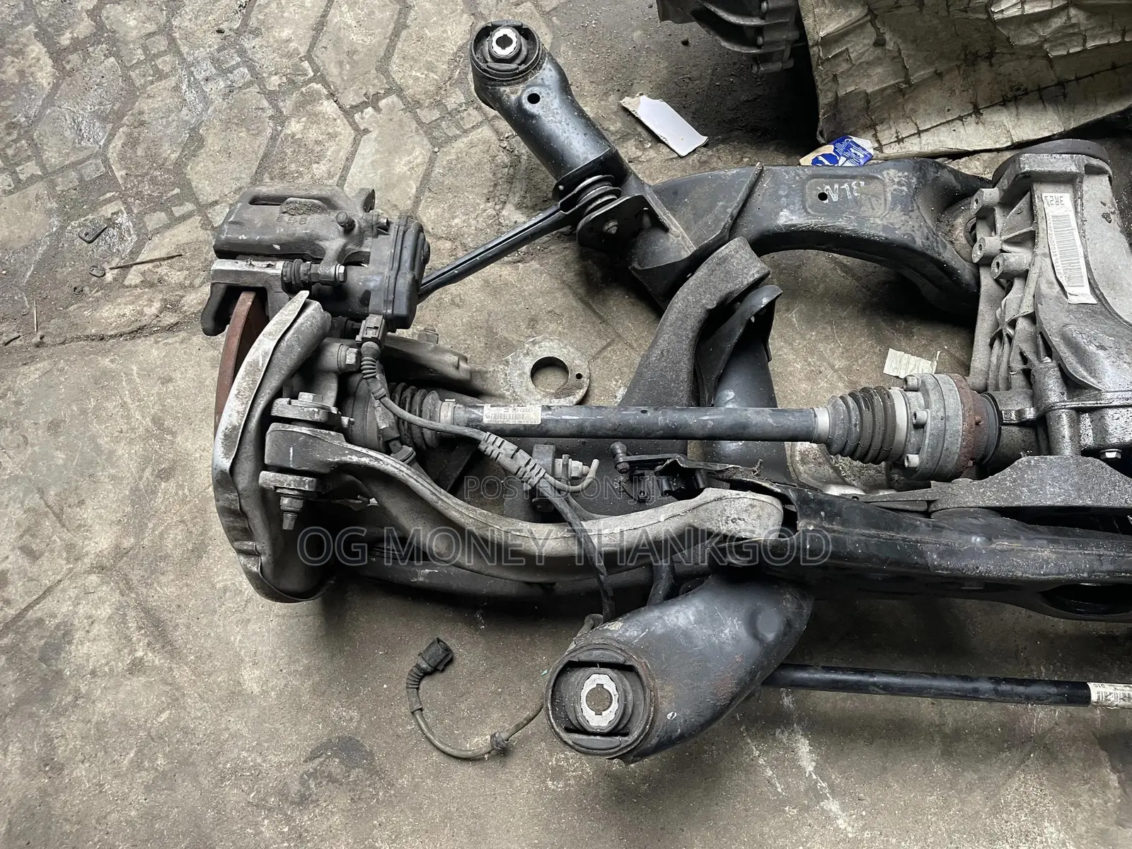 Back SUBFRAME Audi A4 2010 2013