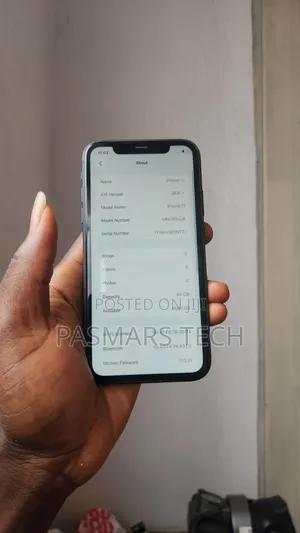 Apple iPhone 11 64 GB Black