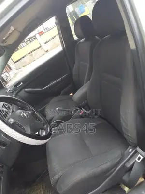 Toyota Avensis 2005 Silver