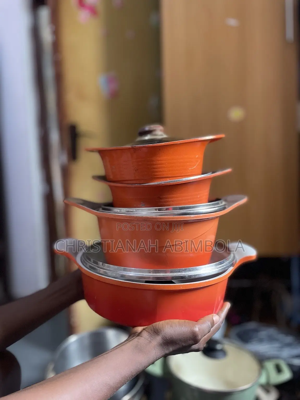 Neatly Used 4-Piece Cooking Pot Set