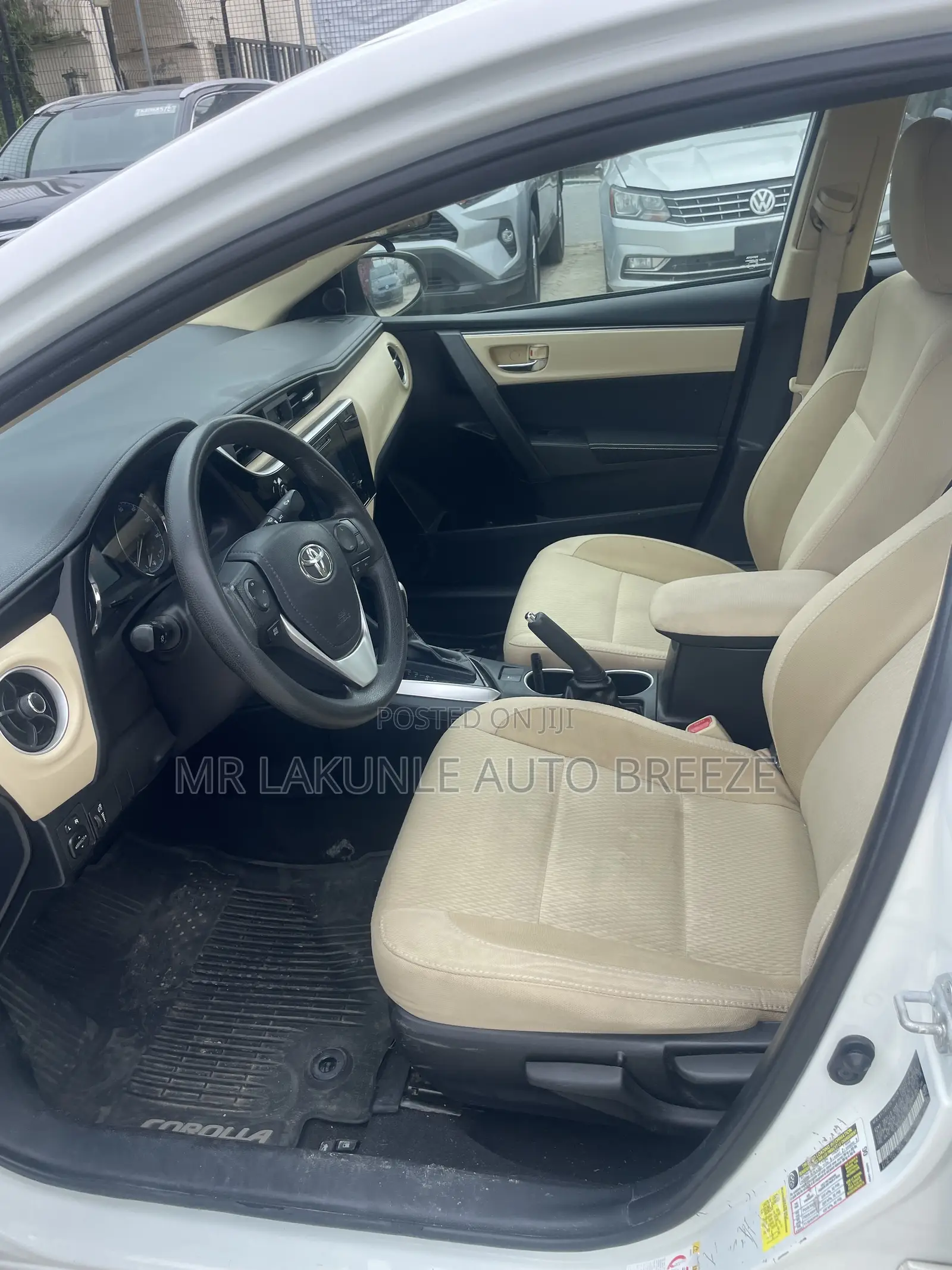 Toyota Corolla 2018 White