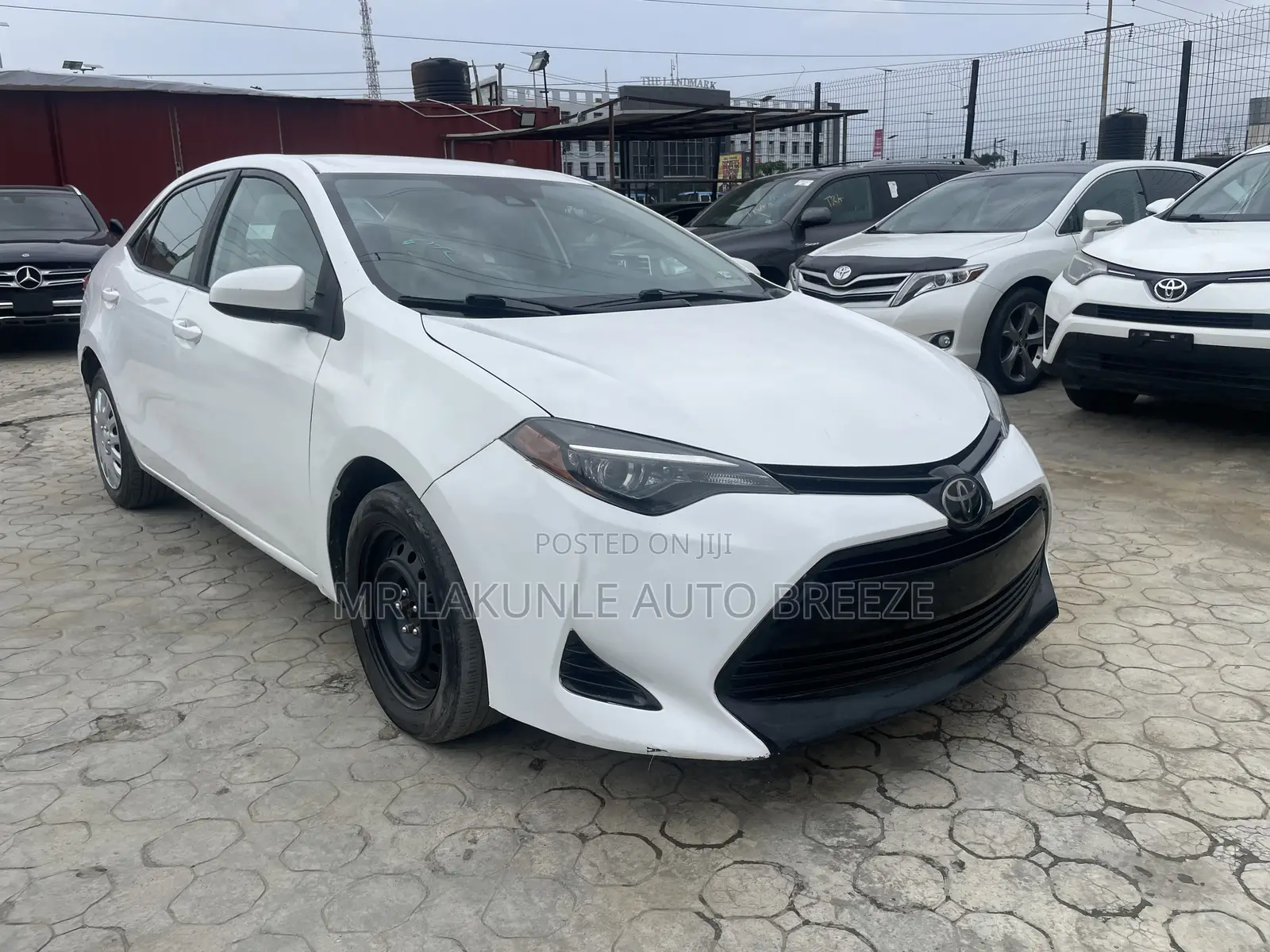 Toyota Corolla 2018 White