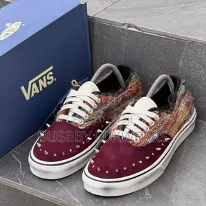 Vans Premium Old Skool Charm-Detail Sneakers