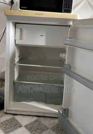 Tabletop Fridge Exquisit Refrigerator
