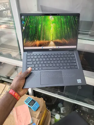Laptop Dell Latitude 7410 16GB Intel Core i5 SSD 256GB