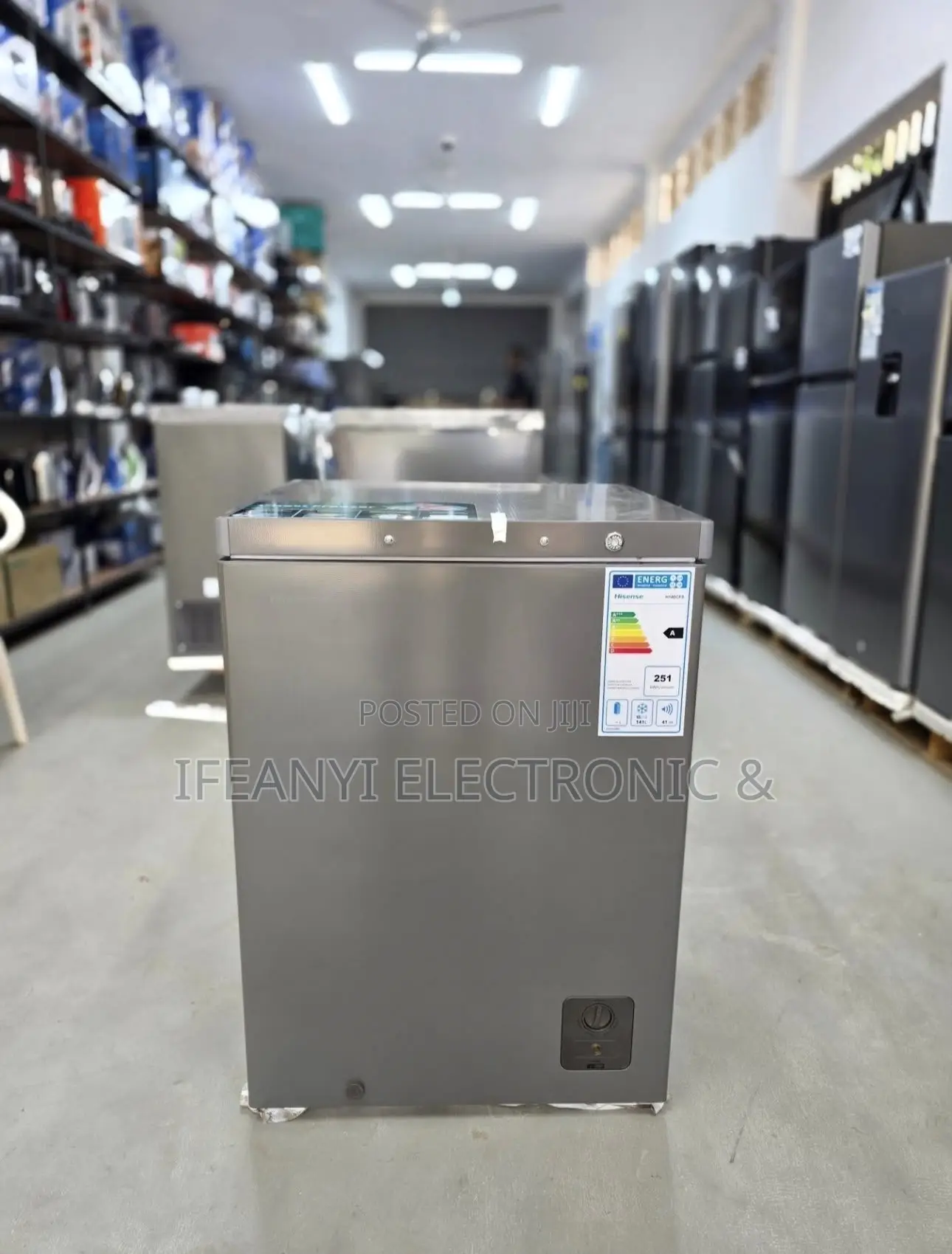 Hisense Chest Freezer 141L Silver
