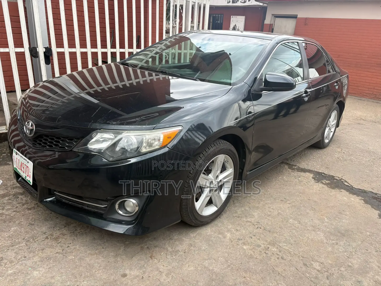 Toyota Camry 2013 Black