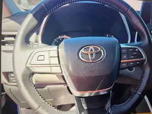 Toyota Highlander XLE AWD 2020 Black