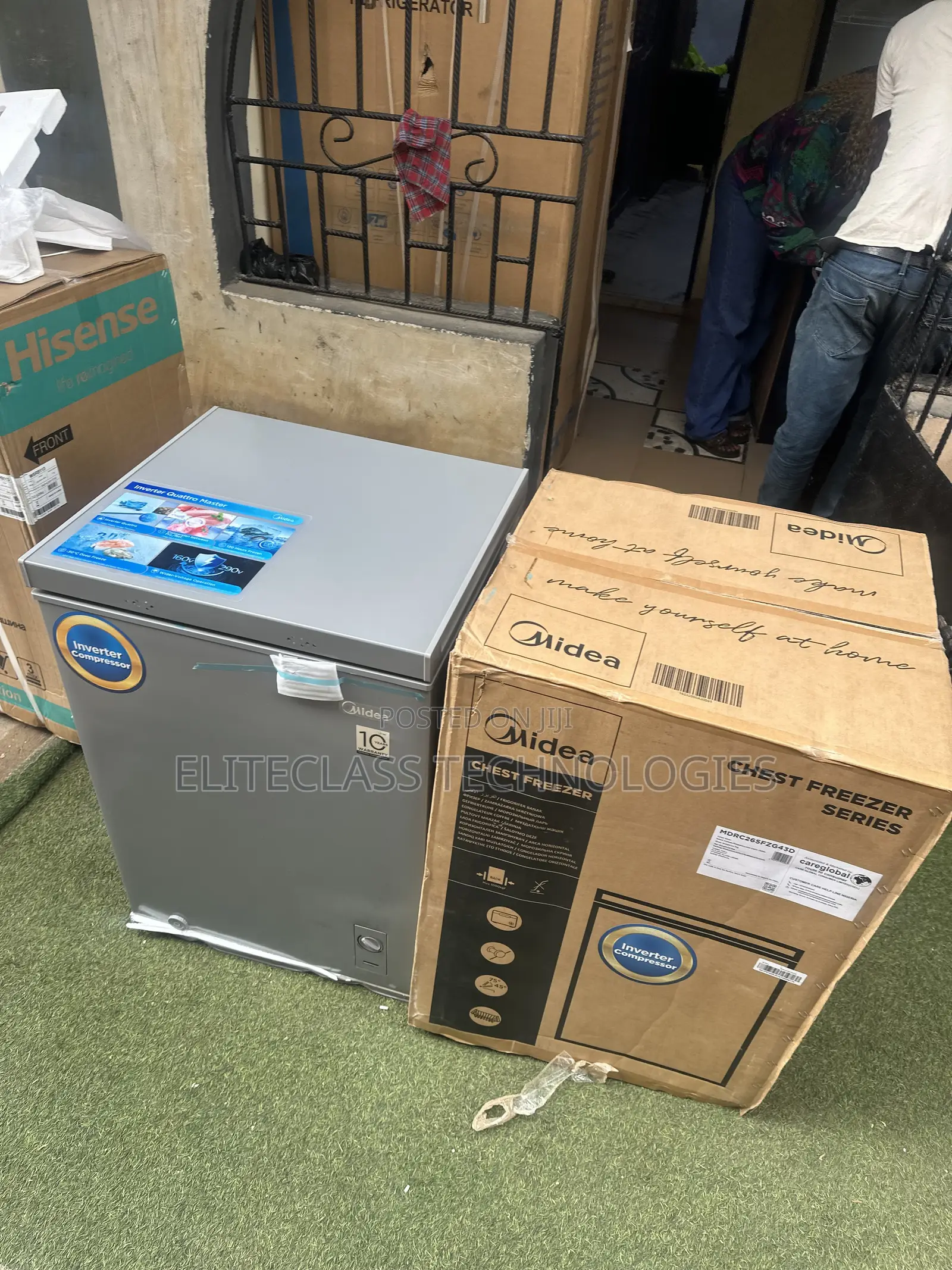 MDRC265FZG43D Midea 142-Litre Deep Freezer