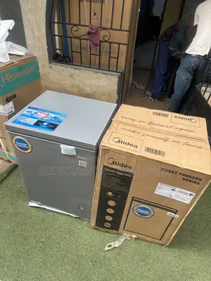 MDRC265FZG43D Midea 142-Litre Deep Freezer