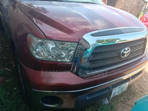 Toyota Tundra 2007 Maroon