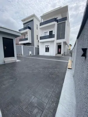 Furnished 7bdrm Duplex in Magodo Phase 2 Gra for sale