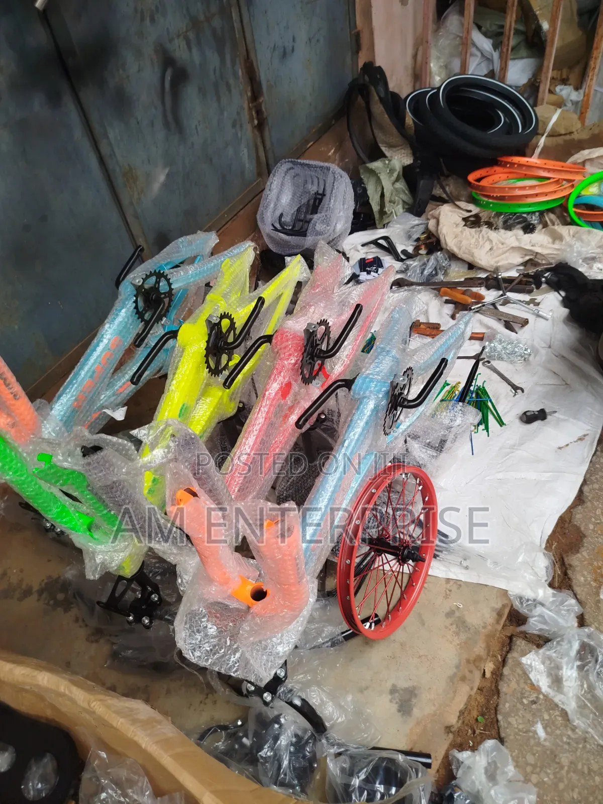 Uncoupled BMX
