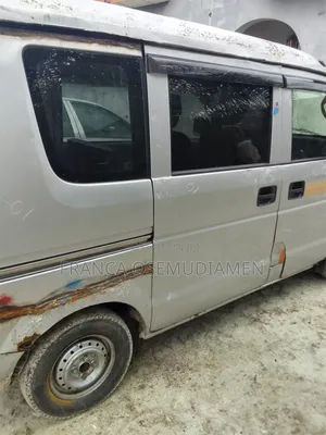 Suzuki APV Minibus 2018 Silver