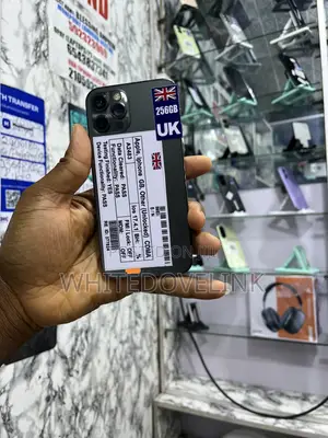 Apple iPhone 12 Pro 256 GB Black