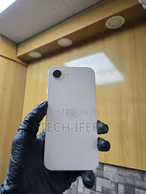 Apple iPhone 16e 128 GB White
