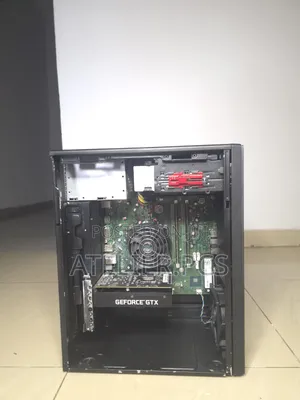Desktop Computer Fujitsu Esprimo P558 16GB Intel Core i5 SSD 256GB