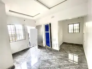 1bdrm Bedsitter in Vina/Folarin, Ajah for rent