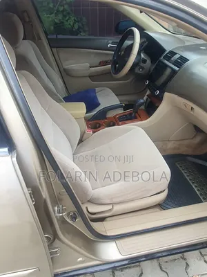 Honda Accord 2007 Gold