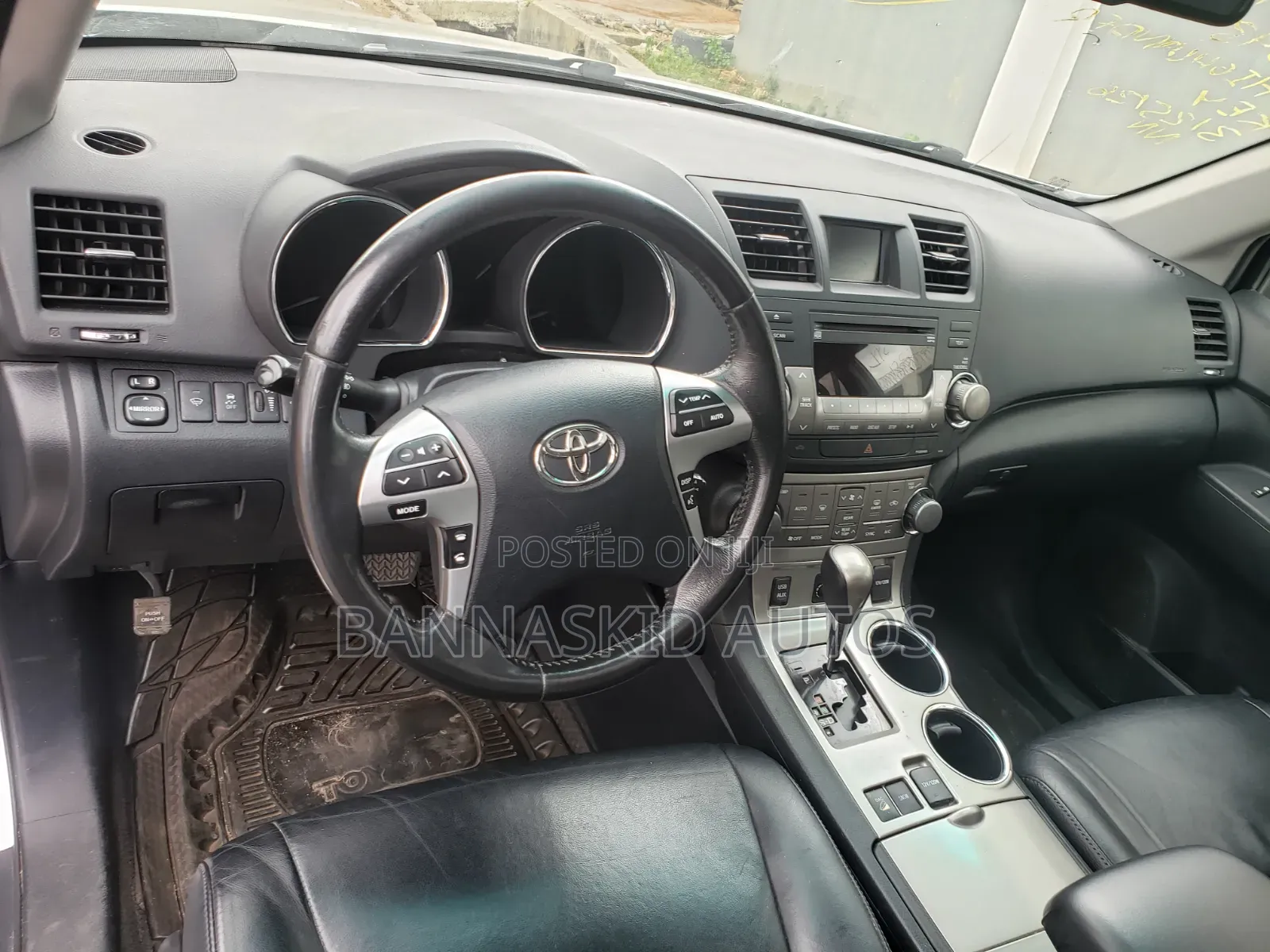 Toyota Highlander 2013 Silver