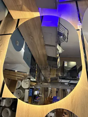 Round Luxury Mirror