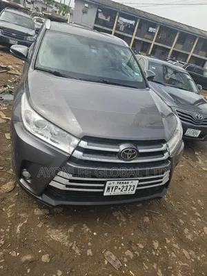 Toyota Highlander 2017 Gray