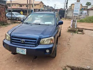 Toyota Highlander 2005 Blue