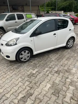Toyota Aygo 2009 White