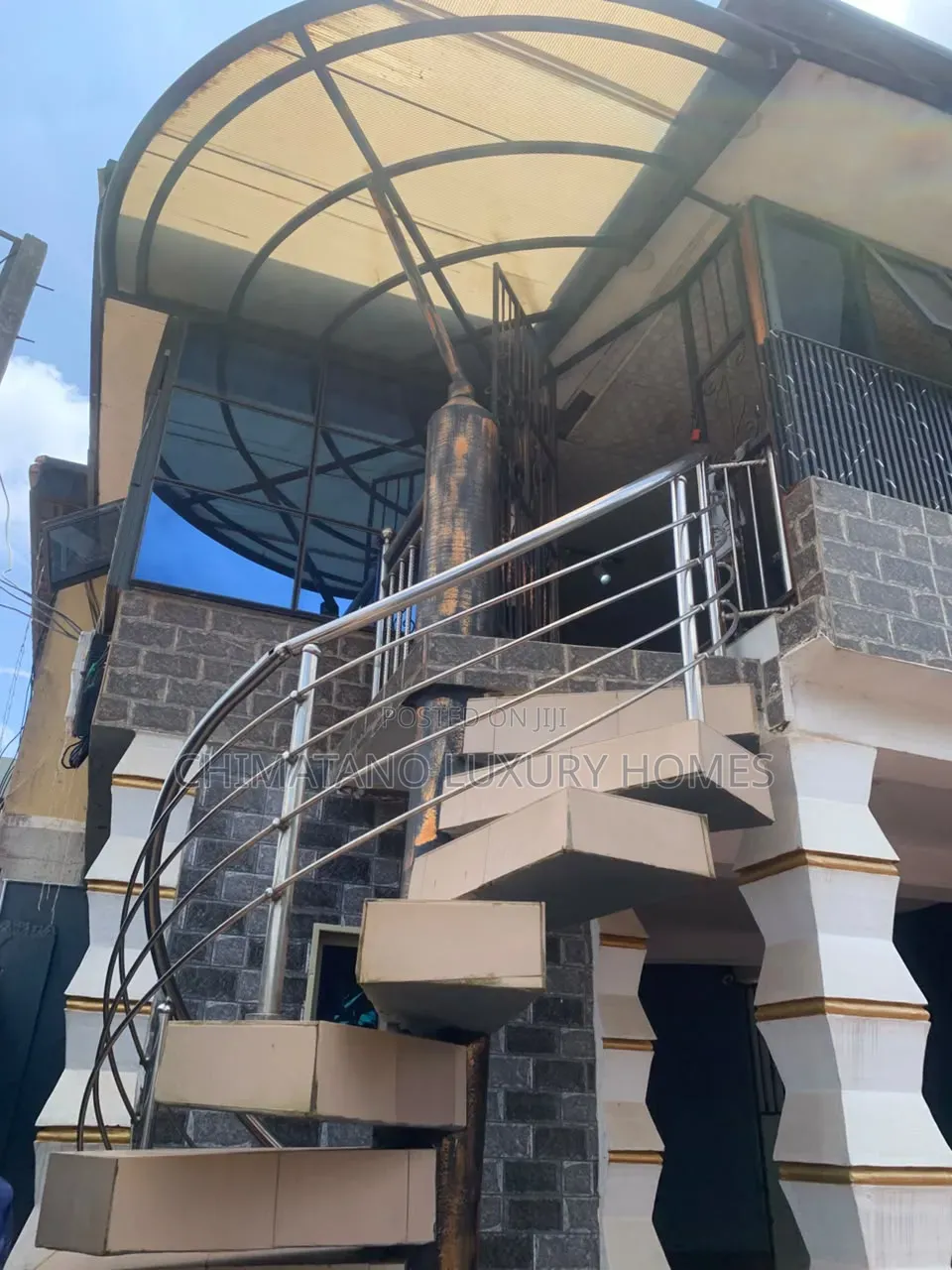 Furnished Standard Recently Built Functioning Hotel With 10 Rooms