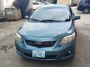 Toyota Corolla 2009 Green