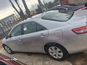 Toyota Camry 2011 Silver
