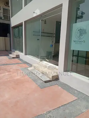 80 Square Meters First Floor Office/Shop Space for Sale